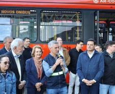23 metros e quase 200 lugares: Paraná ganha primeiros ônibus superarticulados