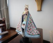 Darci Piana recebe imagem peregrina de Nossa Senhora do Rocio no Palácio Iguaçu