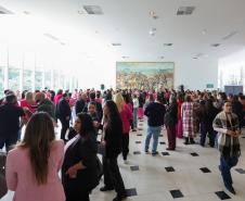 Estado lança Paraná Cuida Delas para resgatar autoestima de mulheres em tratamento de câncer
