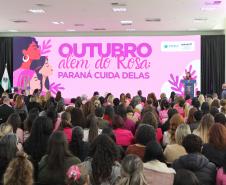 Estado lança Paraná Cuida Delas para resgatar autoestima de mulheres em tratamento de câncer