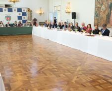 Governador em exercício recebe presidentes dos TJs de todo o Brasil no Palácio Iguaçu
