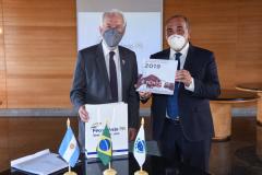 Darci Piana recebe governador argentino de Tucumán