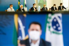 Dia histórico: Governo garante R$ 42 bilhões em investimentos e menor tarifa na nova concessão