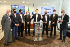 Governador libera R$ 14,2 milhões para pavimentação de estradas rurais em 15 municípios