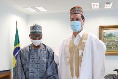 Governador recebe embaixador da Nigéria e apresenta potencial do Paraná