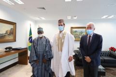 Governador recebe embaixador da Nigéria e apresenta potencial do Paraná