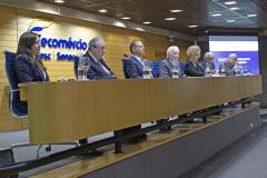 Governo apresenta plano de internacionalização ao corpo diplomático que atua no Paraná