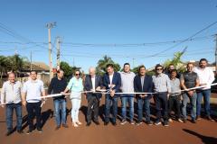 Piana inaugura obras de pavimentação, praças e anuncia novos investimentos para Jesuítas
