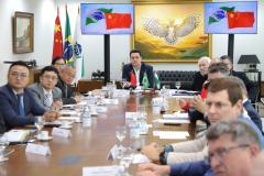 Paraná recebe grupos empresariais da China interessados em novos negócios