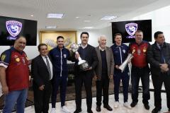 Governador parabeniza atletas e dirigente do Cascavel Futsal, bicampeão da Libertadores