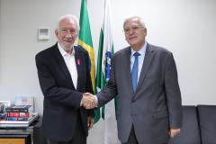 Missão do Paraná é tema de encontro entre vice-governador e embaixador do Chipre