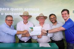 BRDE repassa recursos de incentivos fiscais para projetos sociais no Show Rural