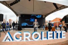 Darci Piana destaca força do Paraná na produção de laticínios na abertura da Agroleite 2025