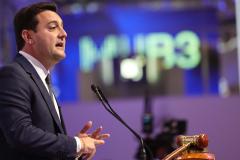 “Fim das concessões garante mais de R$ 60 bilhões em obras e tem sentimento de missão cumprida”, afirma Ratinho Júnior