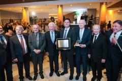 Governador Ratinho Junior recebe Troféu Guerreiro do Movimento Pró-Paraná