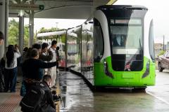 População se surpreende com tecnologia e aprova primeira viagem do Bonde Urbano Digital