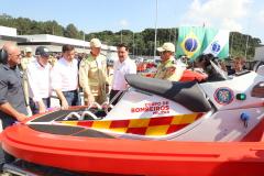 Inéditas no Brasil: Bombeiros passam a ter motoaquáticas de resgate em cenários extremos