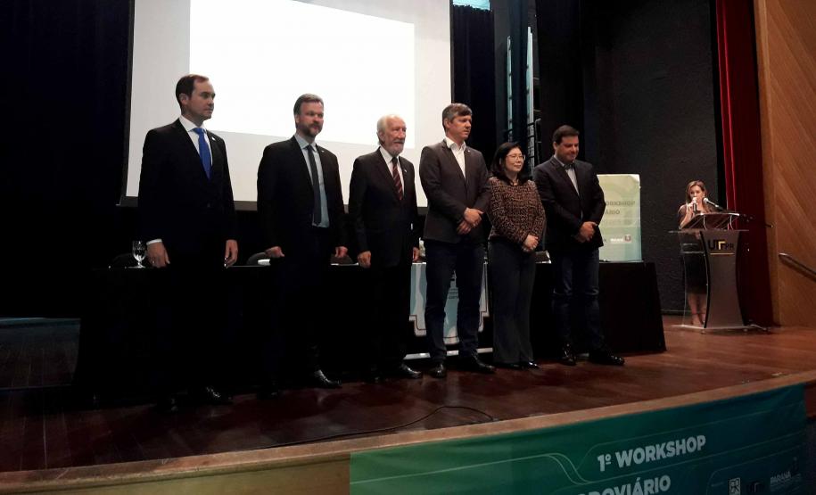 Evento do DER-PR reúne especialistas e discute segurança rodoviária