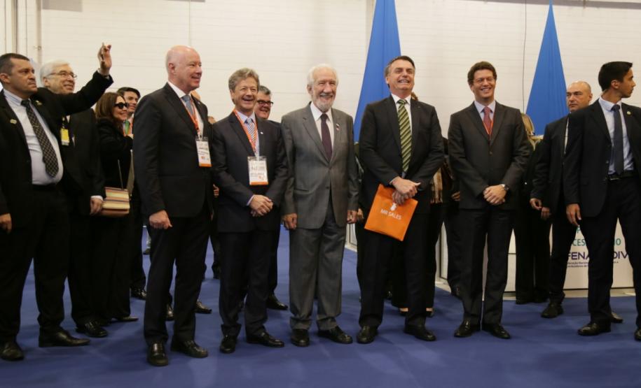 Piana representa o Paraná em evento de distribuidores de automóveis