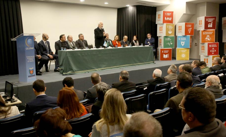 Paraná e OCDE planejam crescimento mais sustentável