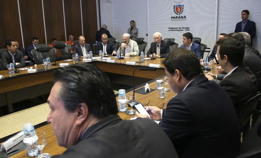 Empresários tchecos vêm ao Paraná para formalizar parcerias