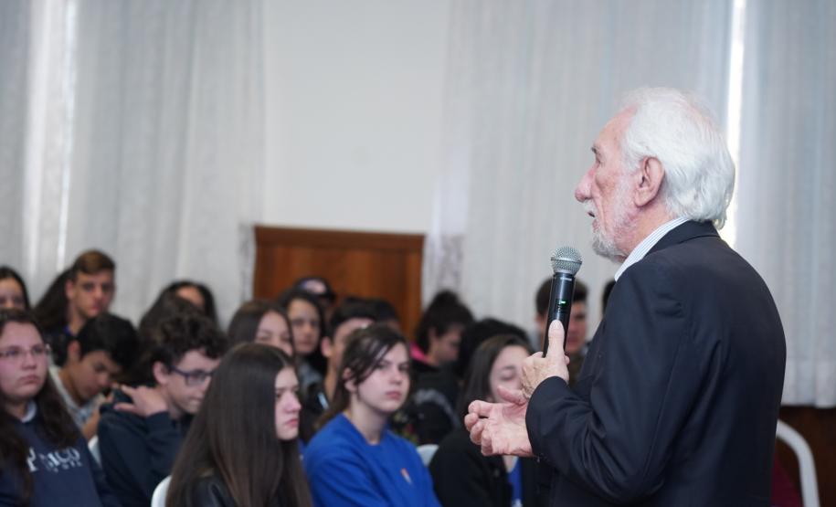 Governo autoriza instalação do Colégio da PM em Pato Branco