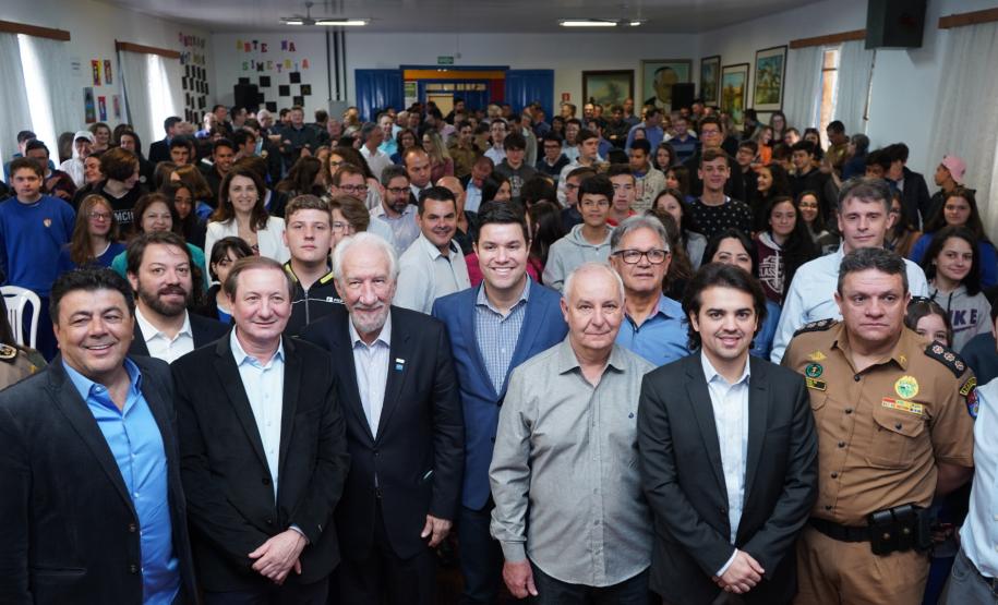 Governo autoriza instalação do Colégio da PM em Pato Branco