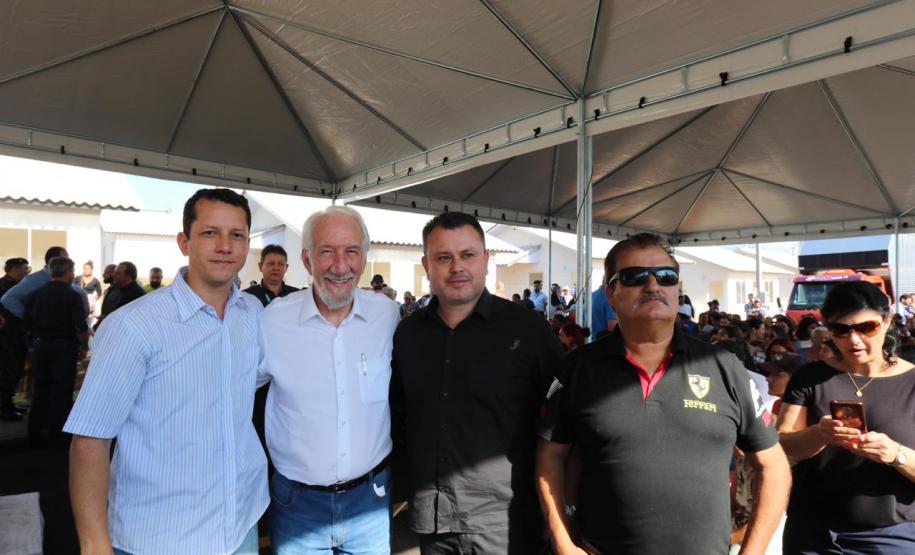 Em Palmas, 75 famílias recebem as chaves da casa própria