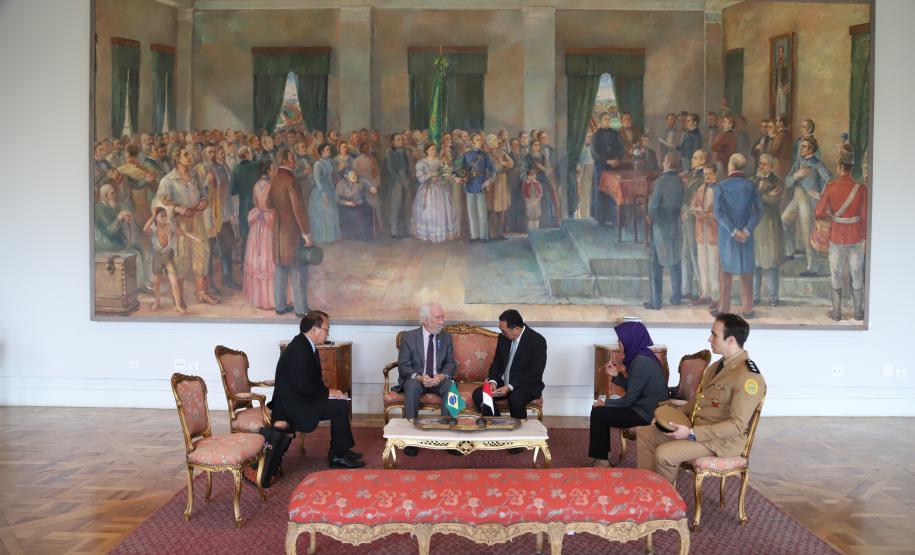 Paraná intensifica aproximação com Indonésia para o comércio de carnes