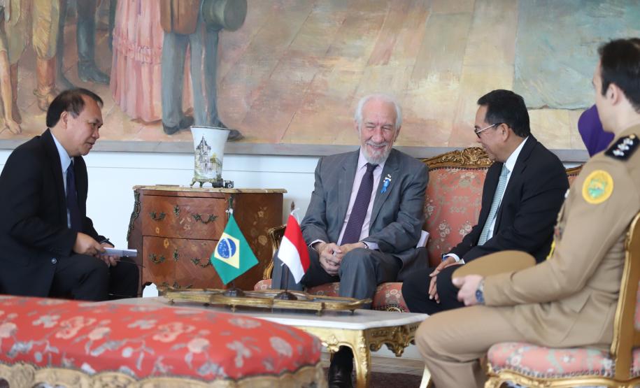 Paraná intensifica aproximação com Indonésia para o comércio de carnes