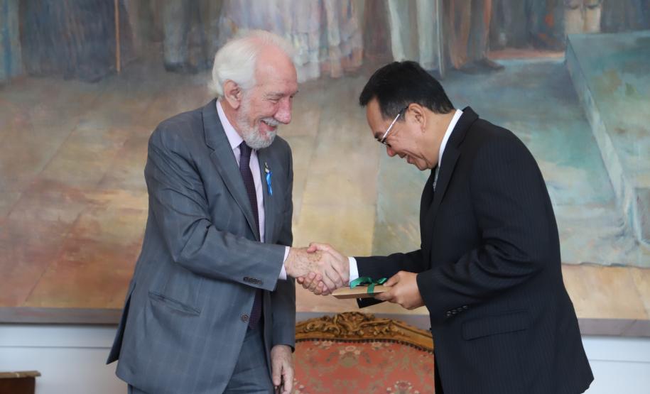 Paraná intensifica aproximação com Indonésia para o comércio de carnes