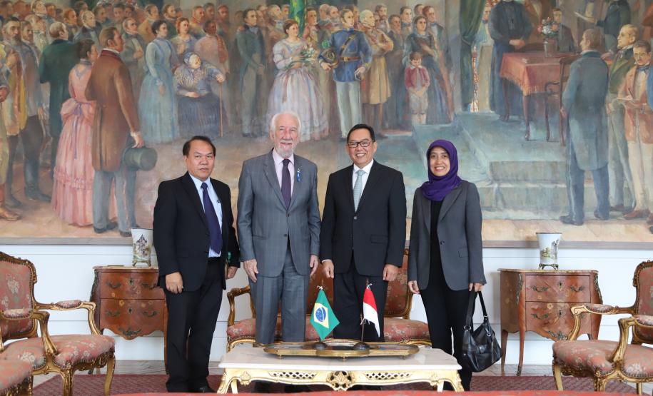 Paraná intensifica aproximação com Indonésia para o comércio de carnes