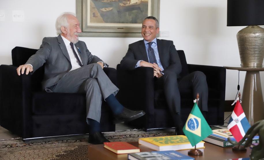Paraná e República Dominicana querem fortalecer parceria comercial