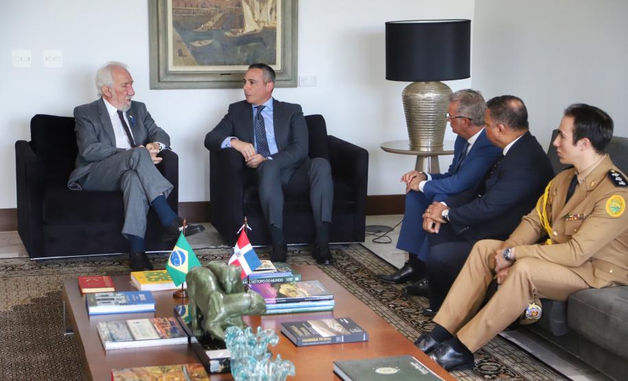 Paraná e República Dominicana querem fortalecer parceria comercial