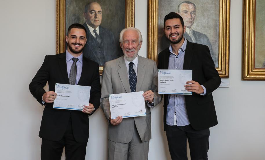 Governo do Paraná amplia diálogo com a juventude.jpg