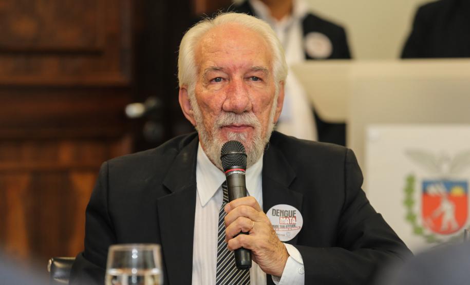 Escola na Ilha das Cobras vai capacitar moradores do Litoral