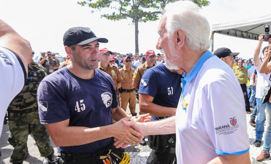 Policiais concluem especialização inédita de operações aéreas