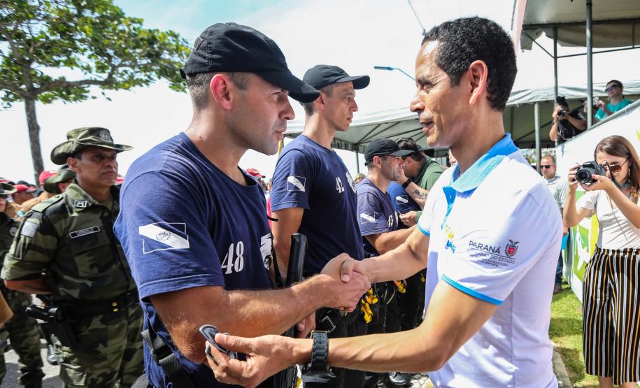Policiais concluem especialização inédita de operações aéreas