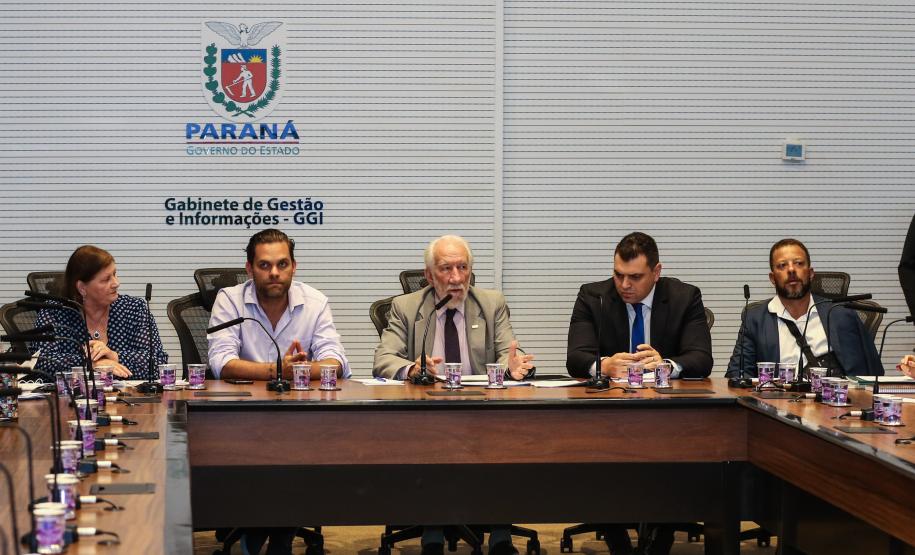 Estado discute com classe artística e cultural política para o setor