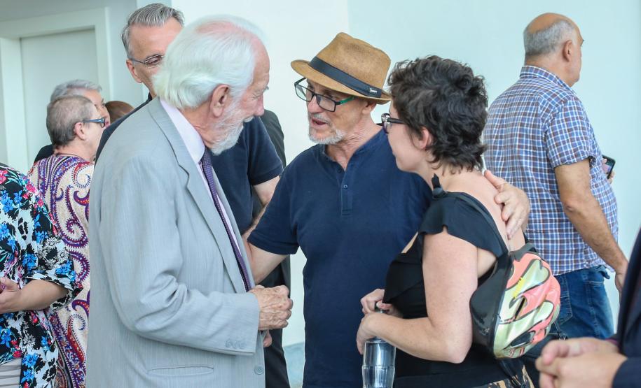 Estado discute com classe artística e cultural política para o setor