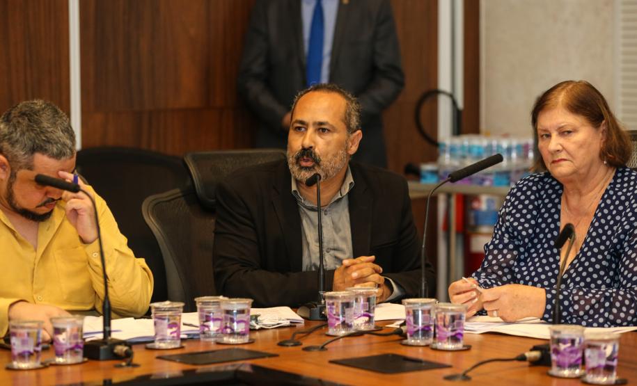 Estado discute com classe artística e cultural política para o setor