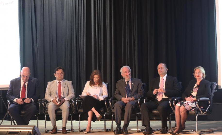 Seminário discute políticas públicas voltadas à primeira infância