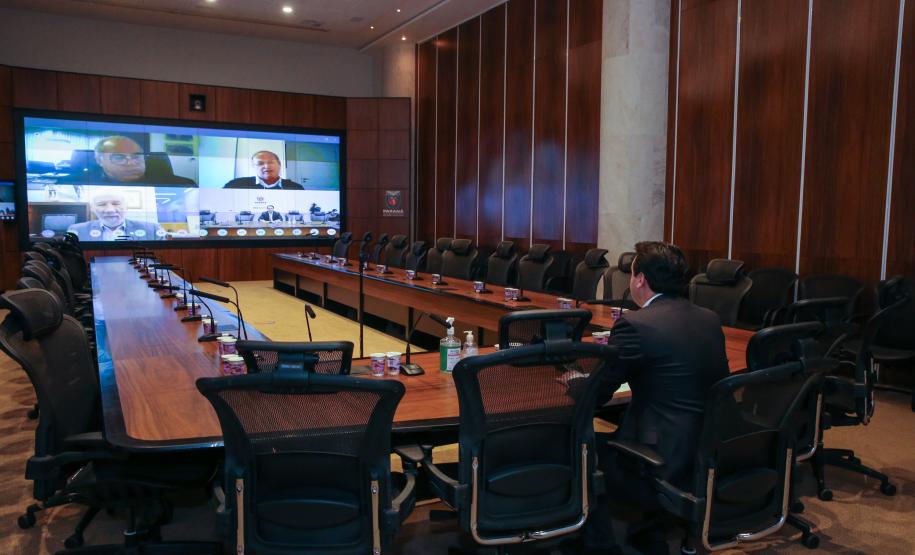 Paraná prepara plano para retomada da economia no pós-Covid-19