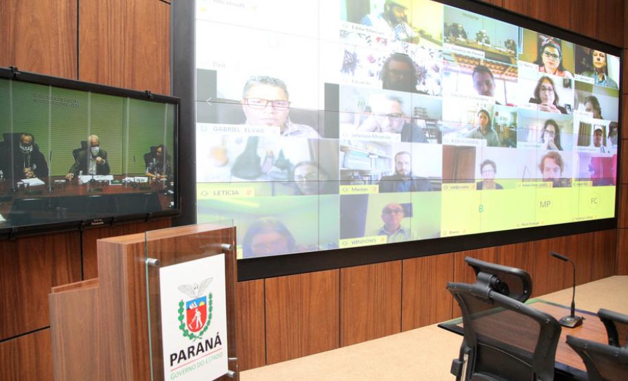 Governo e representantes da cultura debatem medidas para o setor