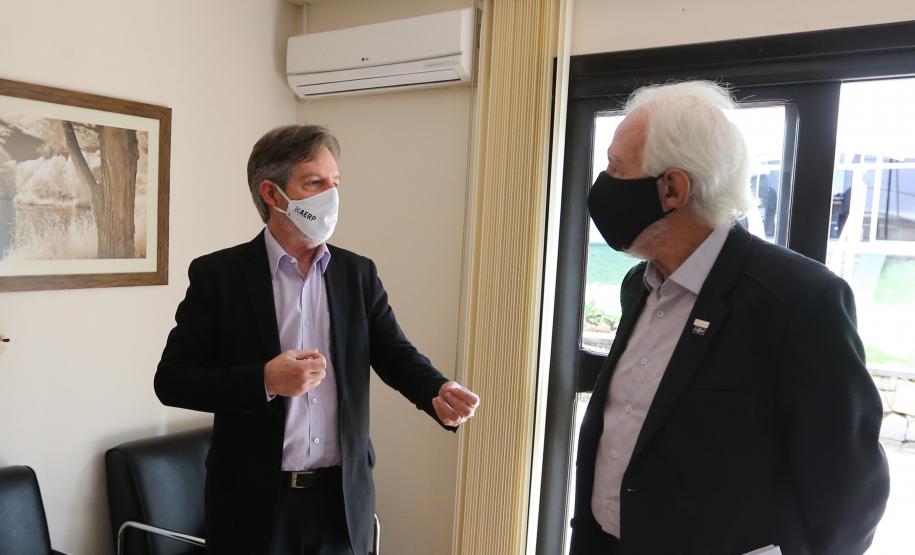 Piana destaca medidas para conter pandemia e retomar economia