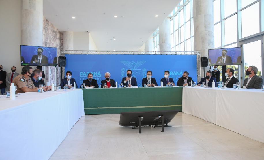 Para marcar um ano do programa, Paraná amplia ações do Descomplica