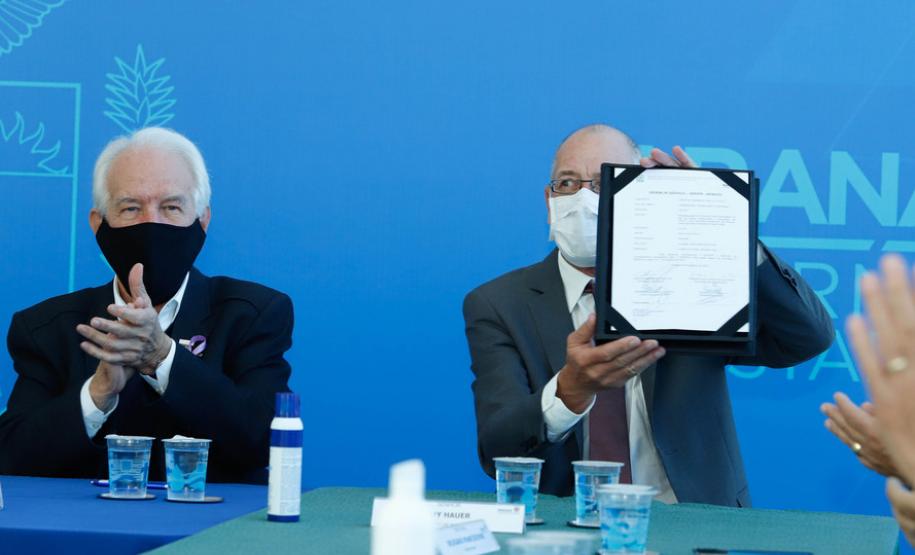 Governo libera obra de duplicação da principal via de Matinhos