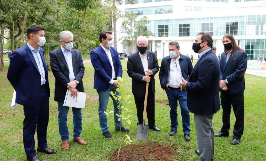 Governo e Fundação Boticário anunciam ação para melhorar a qualidade da água na RMC