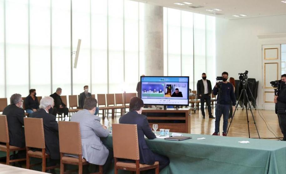 Estado lança programa para recuperar economia dos municípios