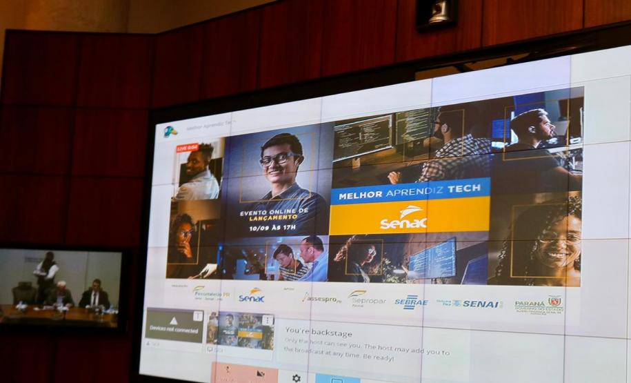 Governo articula ações para ingresso de jovens no mercado de tecnologia
